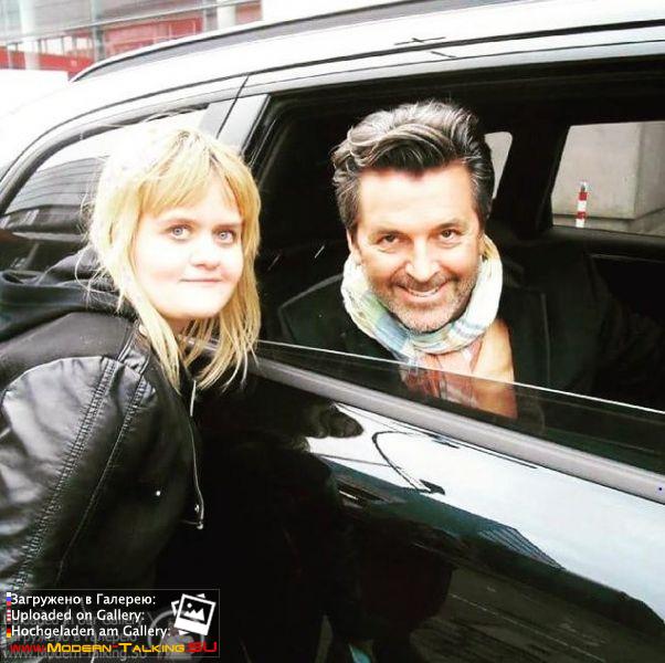 Томас Андерс с поклонниками