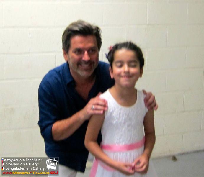 Томас Андерс с поклонниками