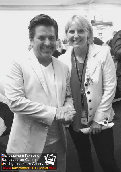 Томас Андерс с поклонниками