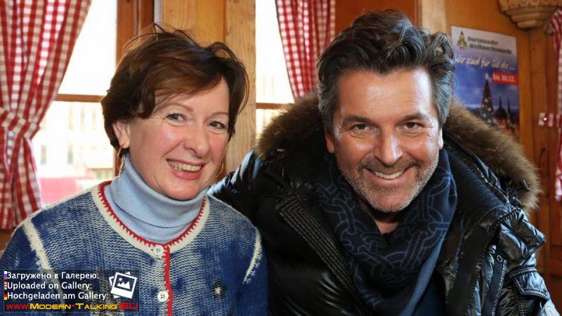 Томас Андерс с поклонниками