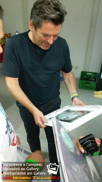 Томас Андерс с поклонниками