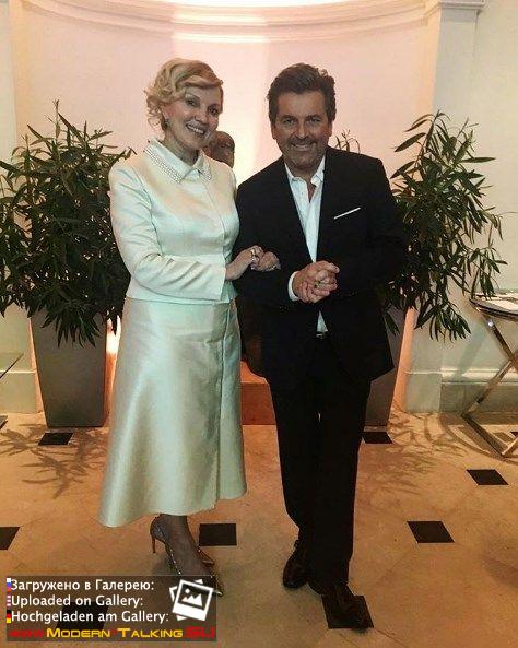 Томас Андерс с поклонниками