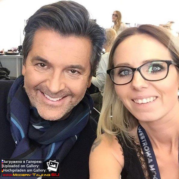 Томас Андерс с поклонниками