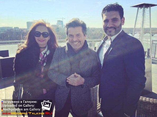 Томас Андерс с поклонниками