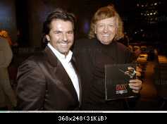 Томас Андерс с поклонниками