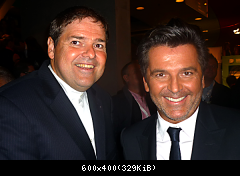 Томас Андерс с поклонниками