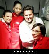 Томас Андерс с поклонниками