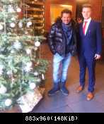 Томас Андерс с поклонниками