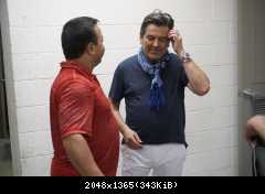 Томас Андерс с поклонниками