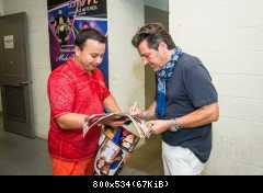 Томас Андерс с поклонниками