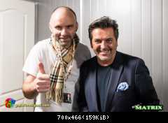 Томас Андерс с поклонниками