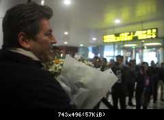 Томас Андерс с поклонниками