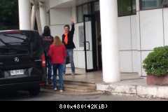 Томас Андерс с поклонниками