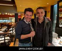 Томас Андерс с поклонниками