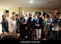 Томас Андерс с поклонниками