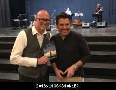 Томас Андерс с поклонниками