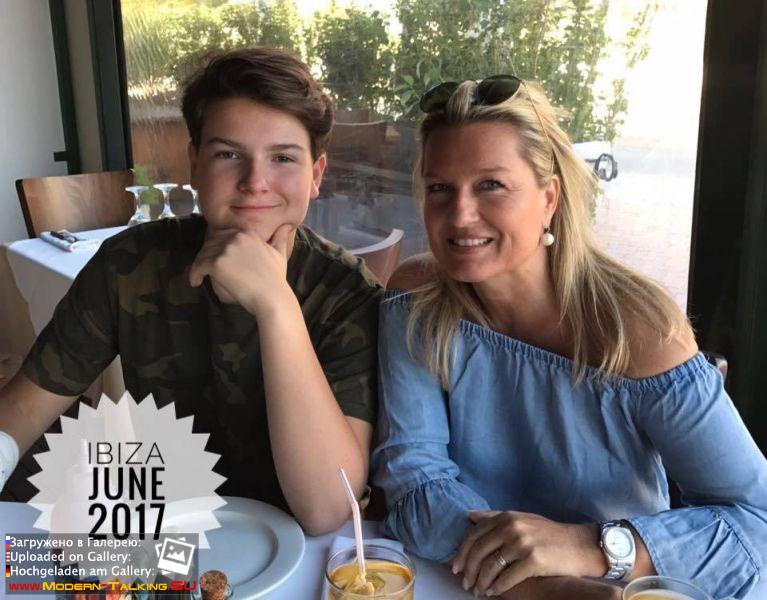 19430187 1695145327166727 2661932550613995406 n