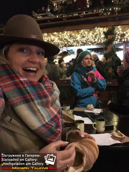 Клаудия с семьей