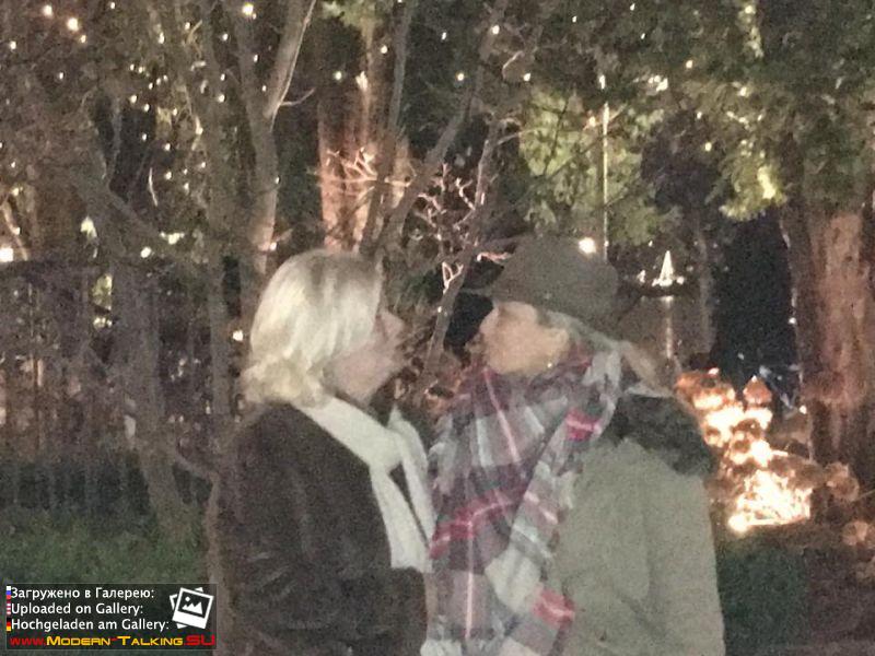 Клаудия с семьей