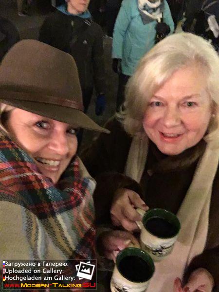 Клаудия с семьей