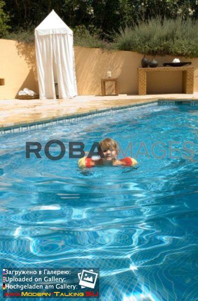 Томас Андерс с семьей