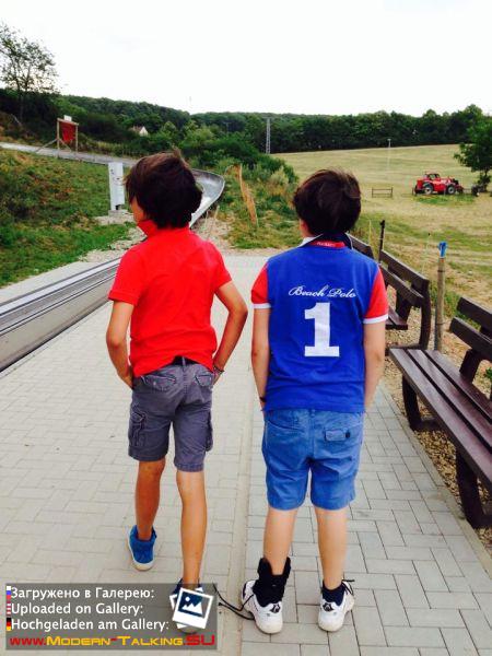 Томас Андерс с семьей