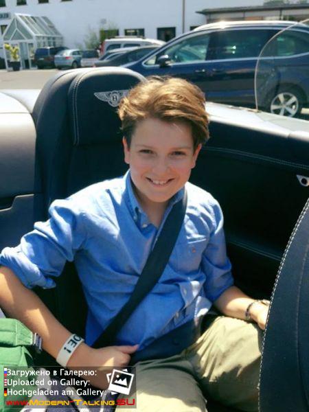 Томас Андерс с семьей