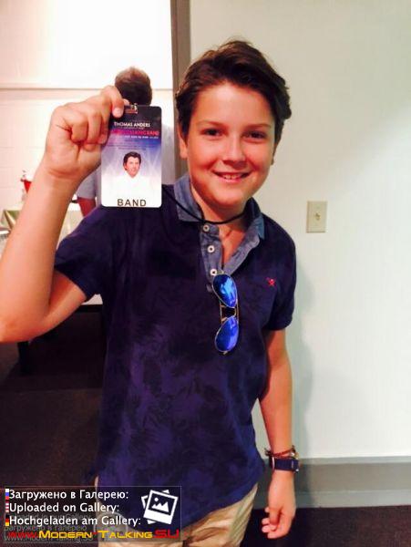 Томас Андерс с семьей