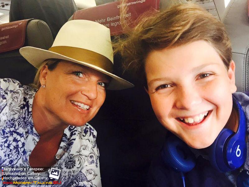 Томас Андерс с семьей