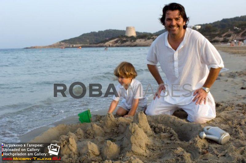 Томас Андерс с семьей