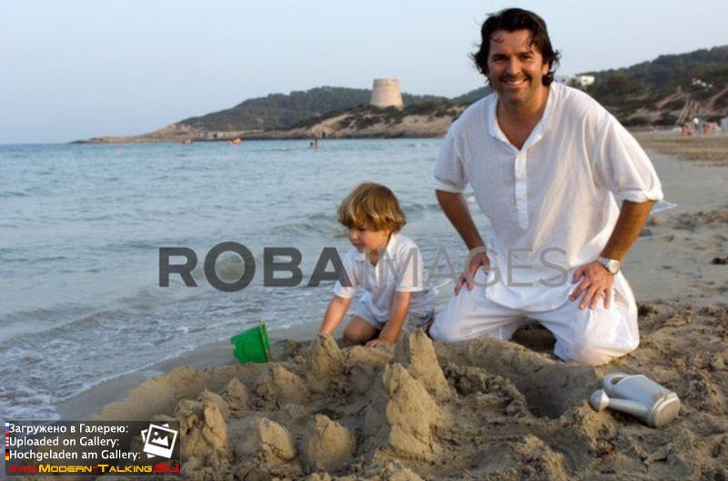 Томас Андерс с семьей