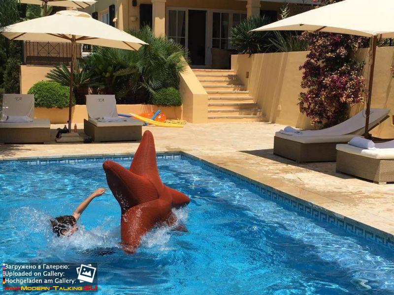 Томас Андерс с семьей