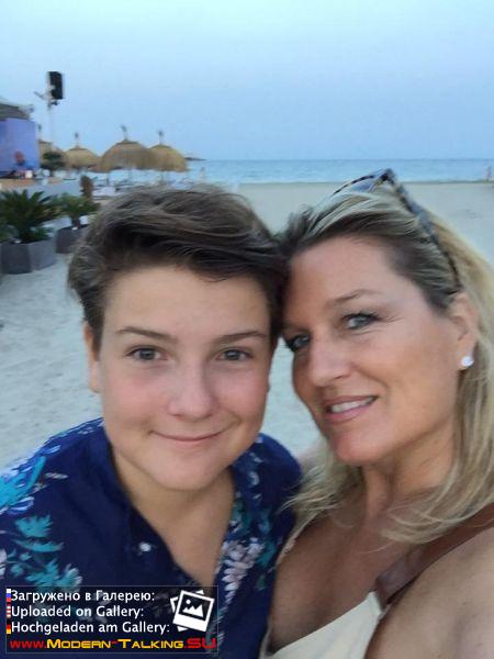 Томас Андерс с семьей