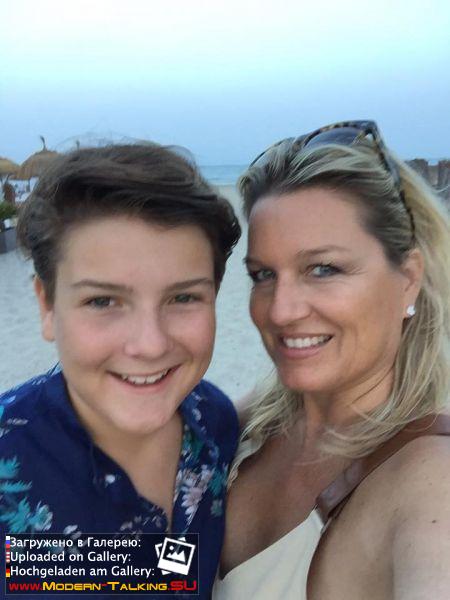 Томас Андерс с семьей