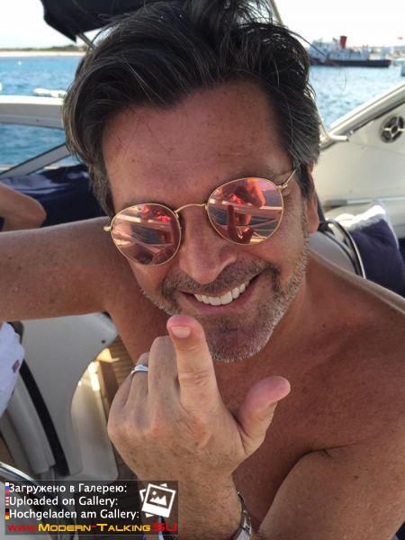 Томас Андерс с семьей