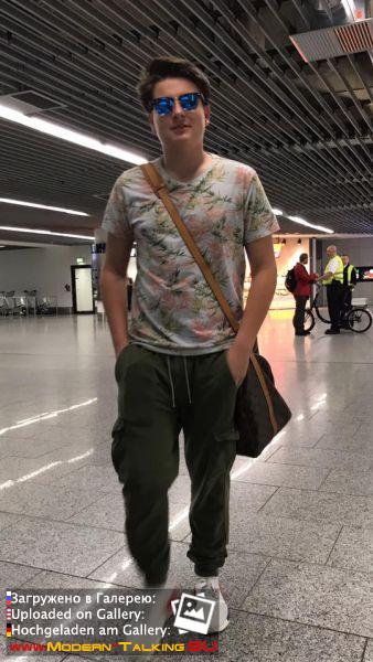 Томас Андерс с семьей