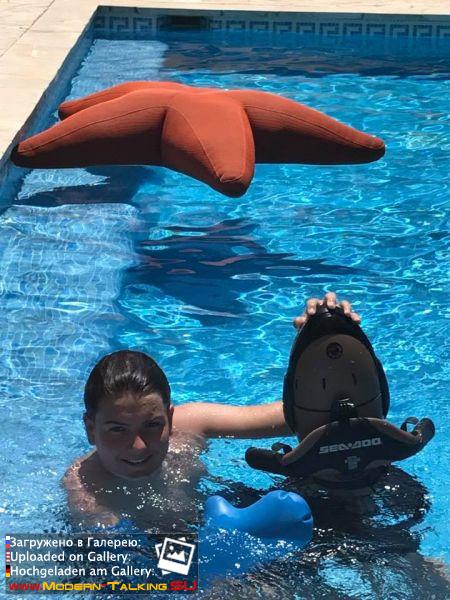 Томас Андерс с семьей