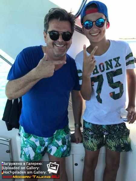 Томас Андерс с семьей