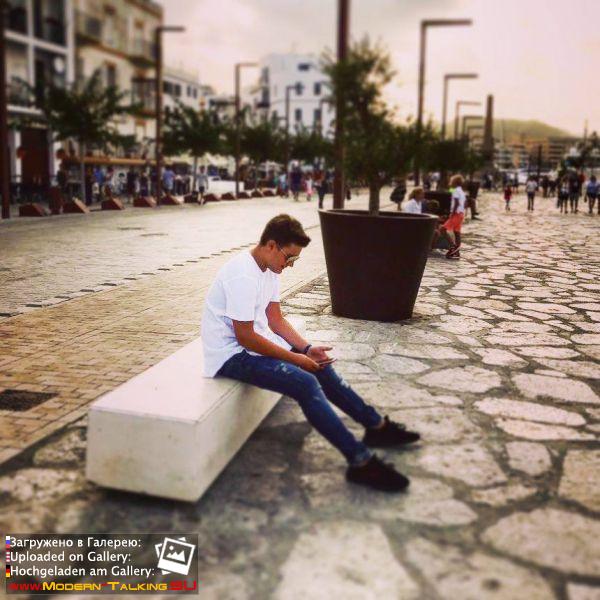 Томас Андерс с семьей