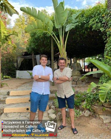 Томас Андерс с семьей