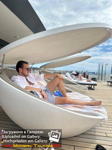 Томас Андерс с семьей