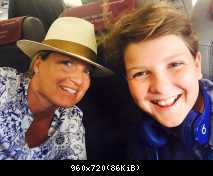 Томас Андерс с семьей