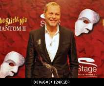 05-Phantom-II-Premiere gallery rs