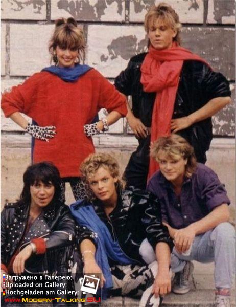 Уве Фаренкрог-Петерсен (68)