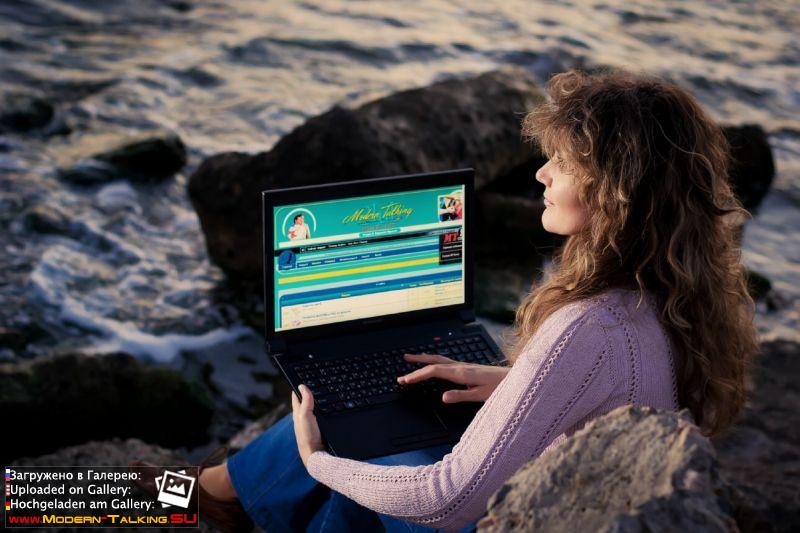 На любимом море с любимым форумом.